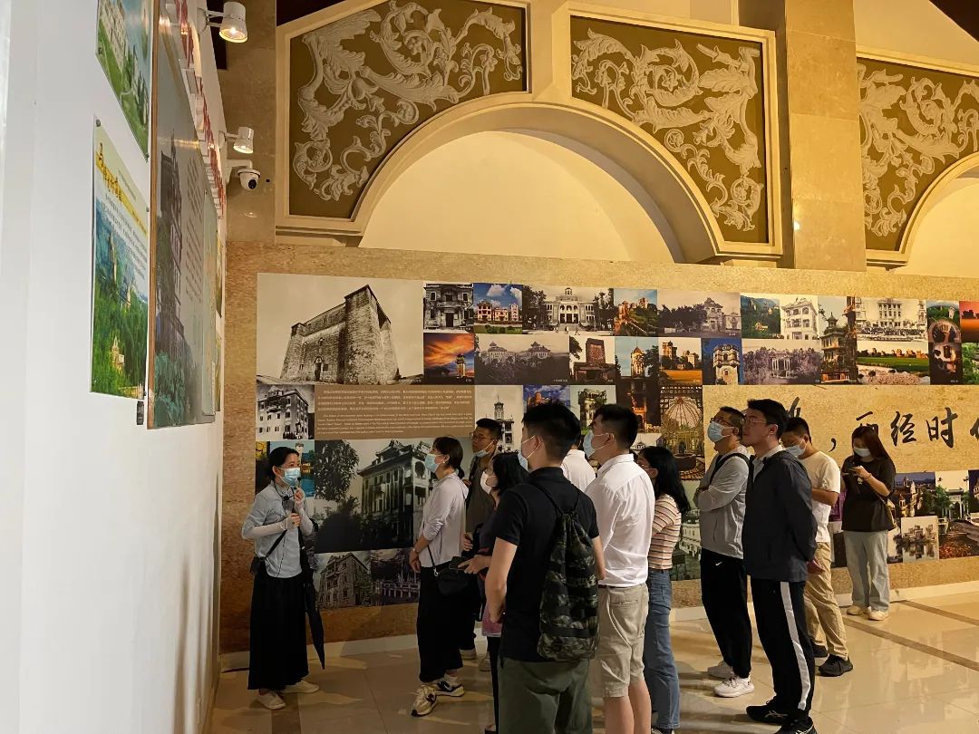 喜迎二十大 聚力再出发 | 中交租赁广州公司组织前往江门开平参观学习