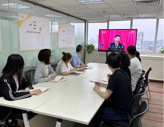 喜迎党的二十大，广东省融资租赁协会组织观看学习开幕盛况