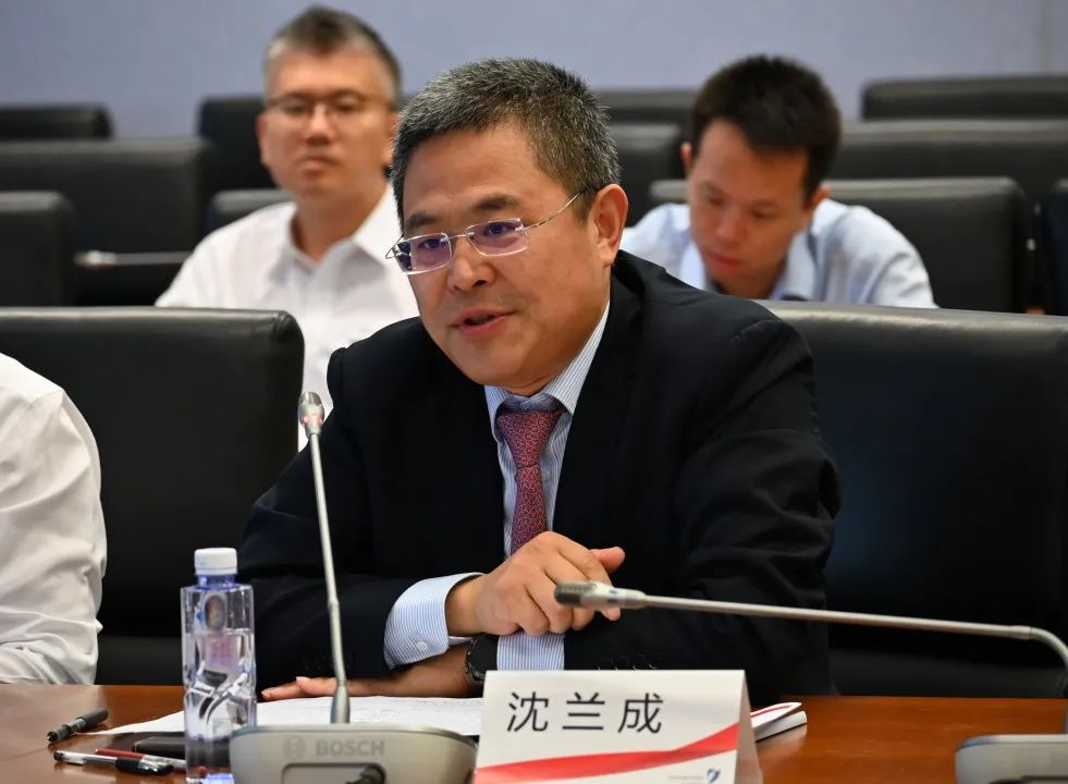 【会员动态】多方共议 | 低空经济资产证券化主题座谈会在深交所召开，副会长单位科学城租赁代表参加座谈会